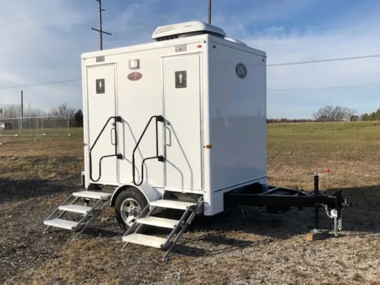 Luxury washroom trailer - exterior view